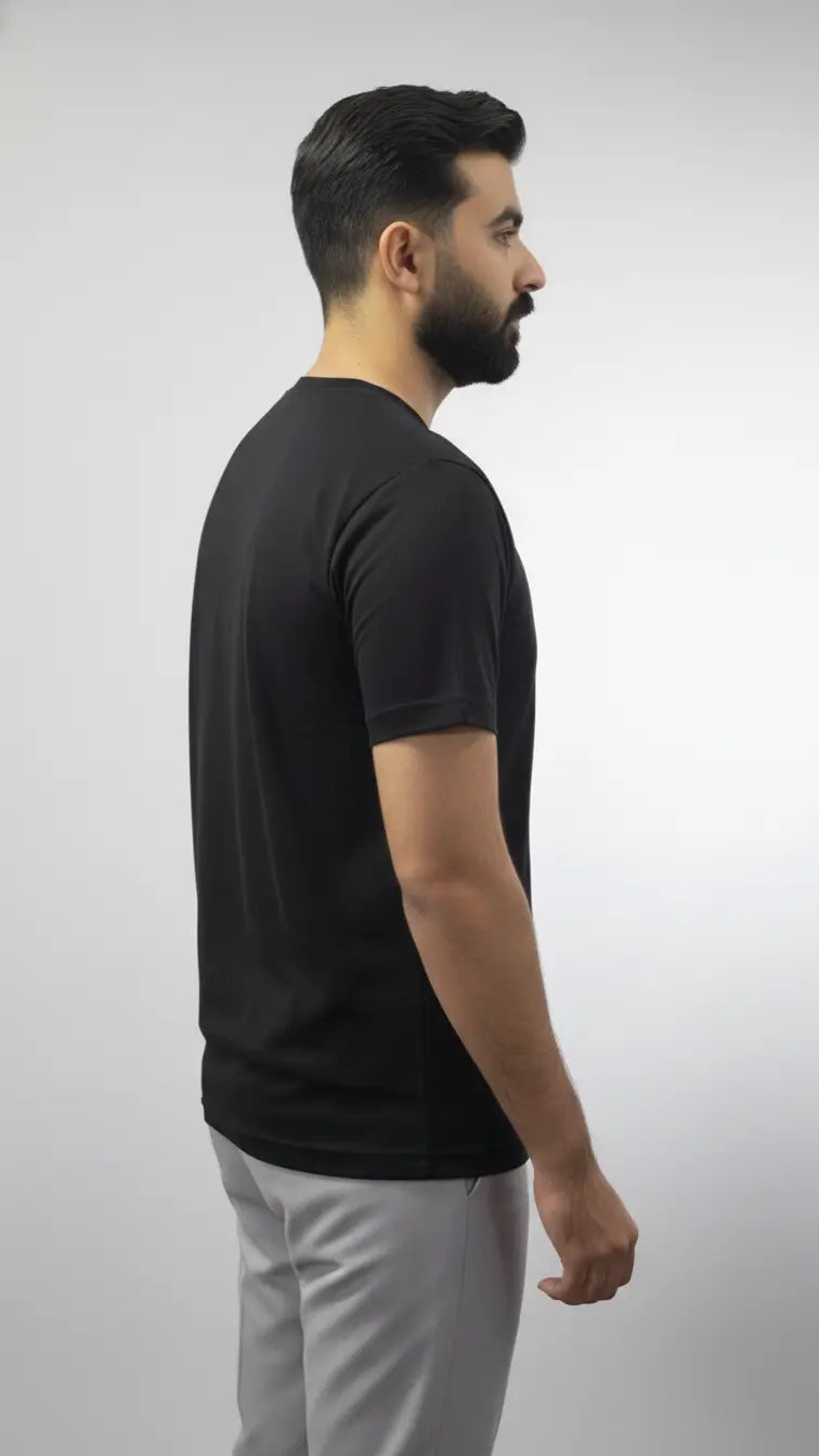Black crewneck T-Shirt